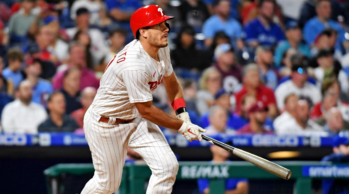 J.T. Realmuto rips an RBI single.